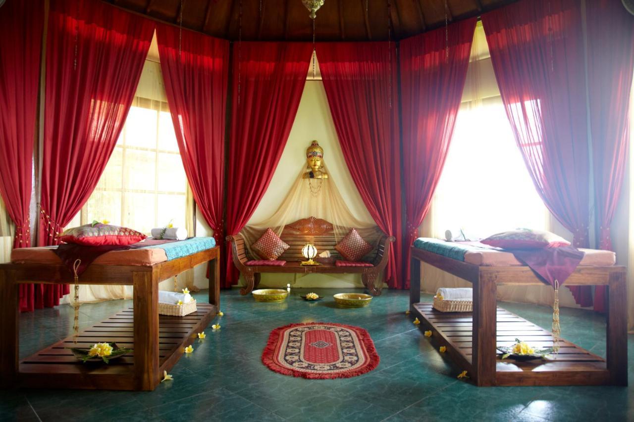 Gaia-Oasis Beach Resort تيجاكولا المظهر الخارجي الصورة